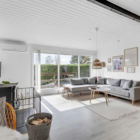 North Funen Summer Idyll By The Water 보겐세