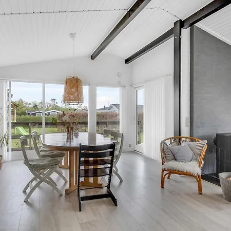 펜션 North Funen Summer Idyll By The Water *